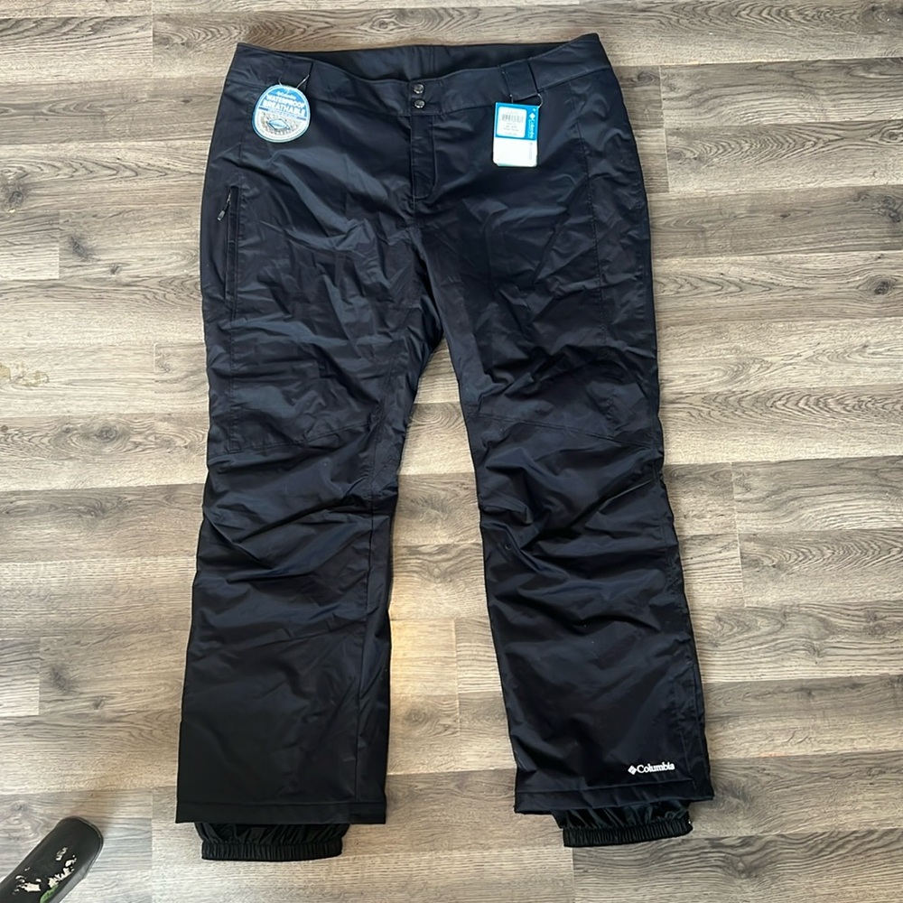 NWT Columbia Women’s Bugaboo Snow Pants in Black size 2X Plus